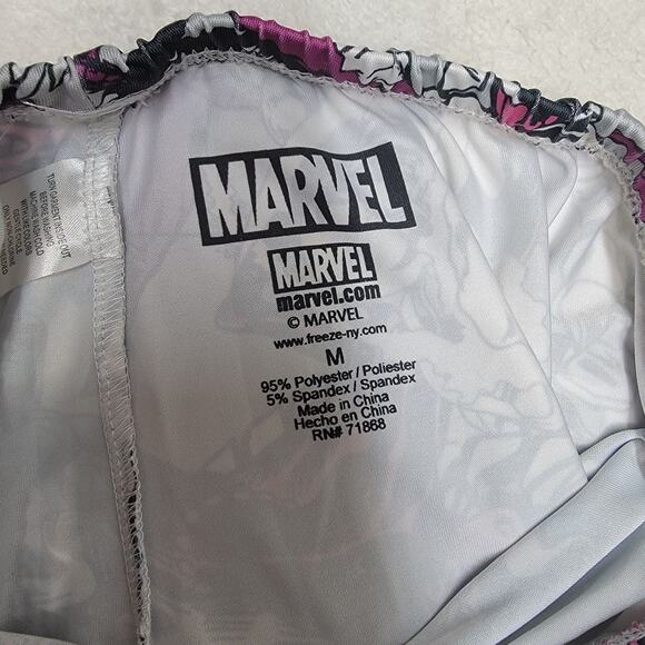 Marvel comics leggings (great for Halloween) - Picture 2 of 4